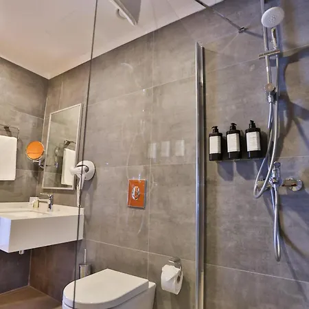 Caddem Hotel 3*
