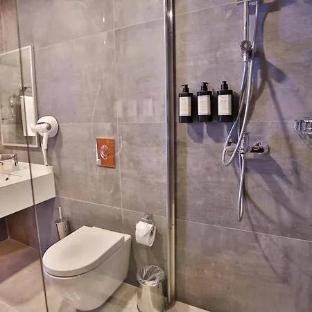 Отель Caddem Фамагуста