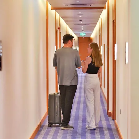 Caddem Отель Фамагуста