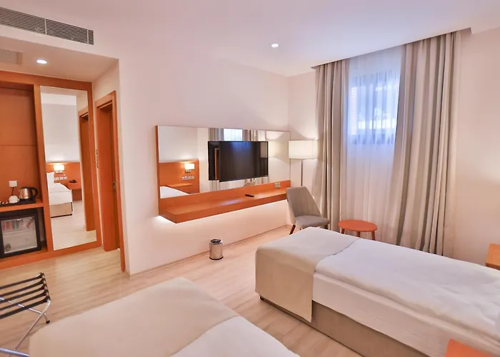 Ξενοδοχείο Caddem